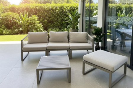 جلسة خارجية ألمنيوم